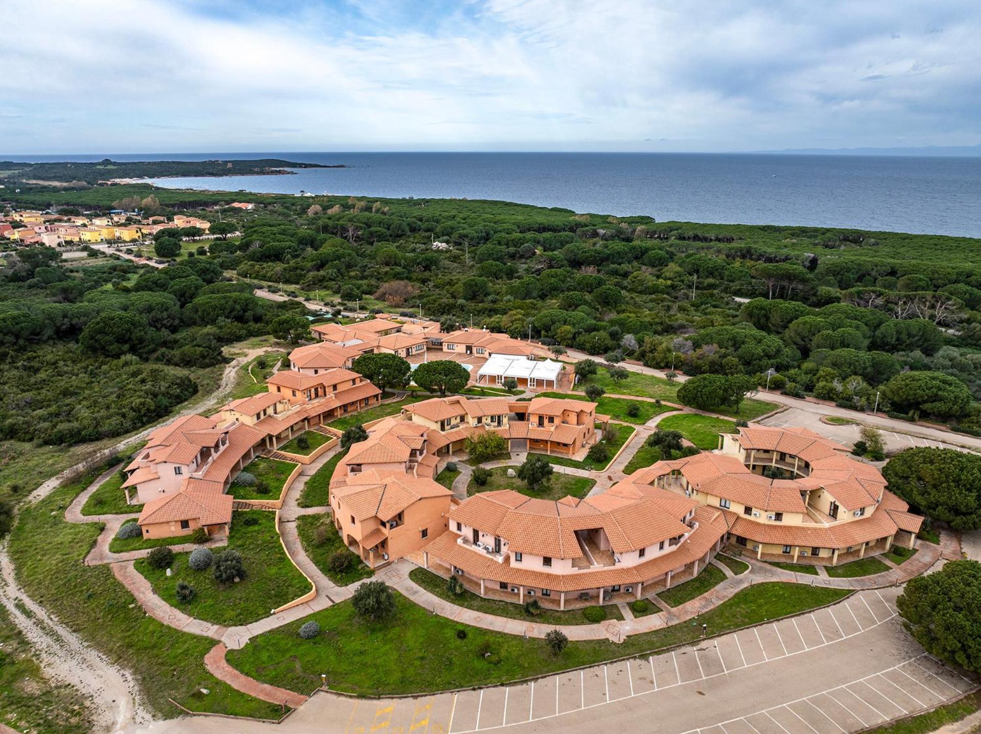 Residence Pierre & Vacances Vignola Mare Kültér fotó